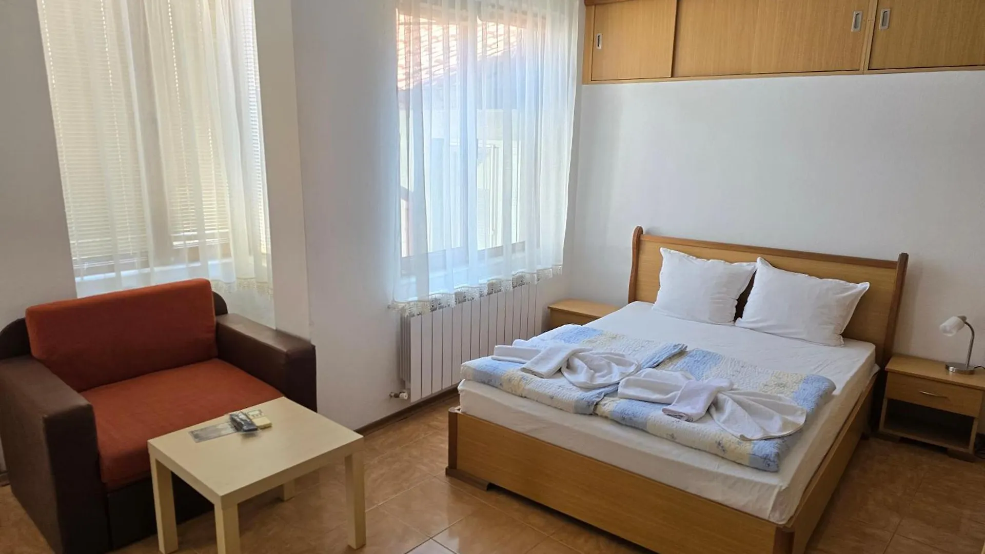 סוזופול Elena Guest House בולגריה
