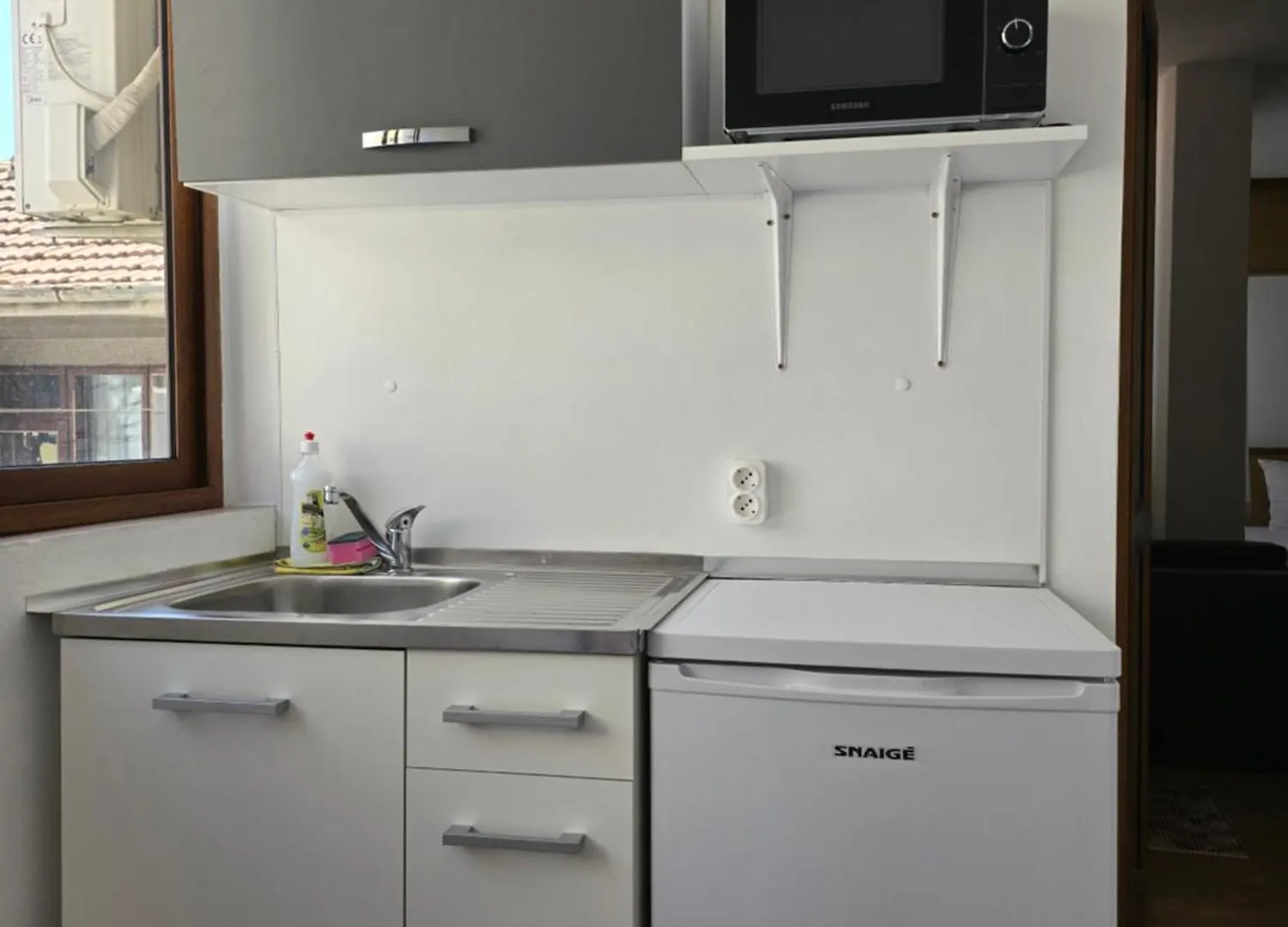 סוזופול Elena Guest House