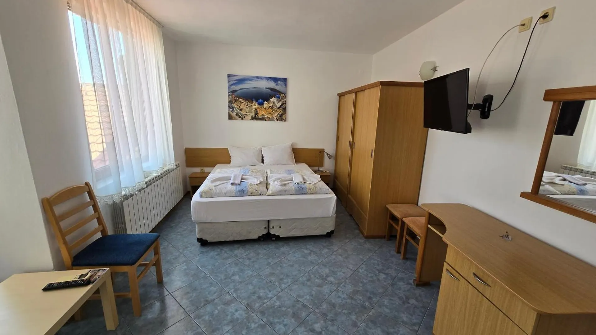 סוזופול Elena Guest House
